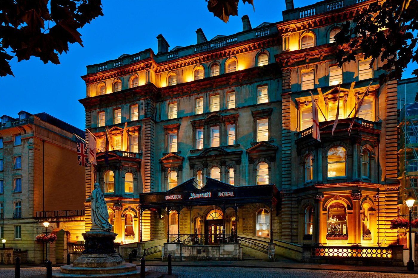 Hotel Emen
