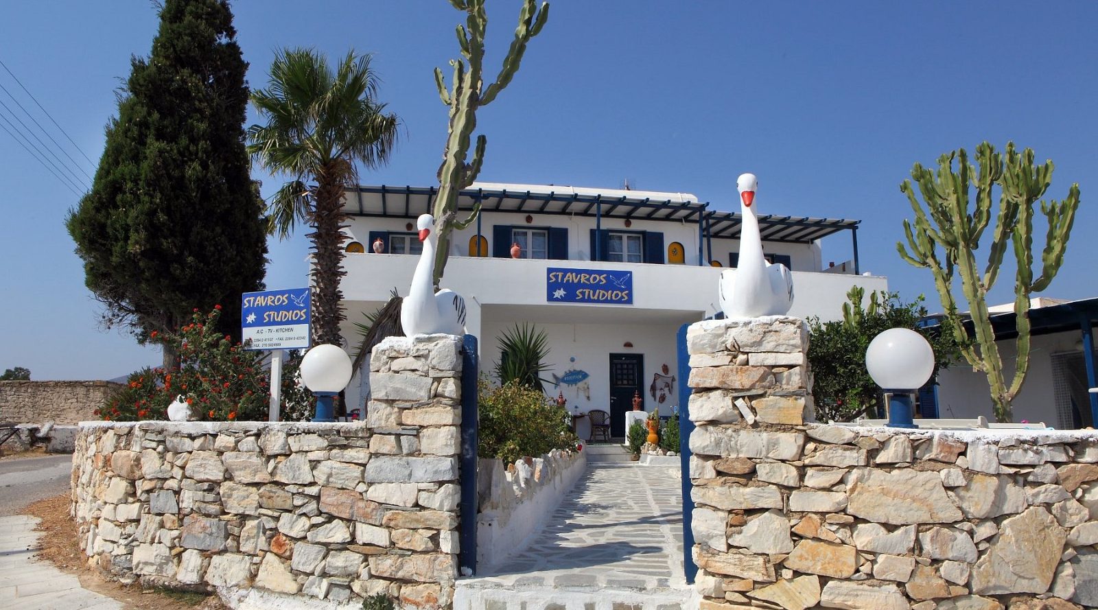 Vathy Hotels
