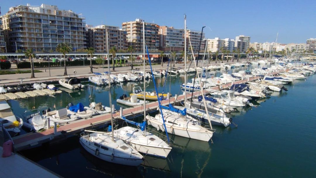 Santa Pola Boat Rental Overview