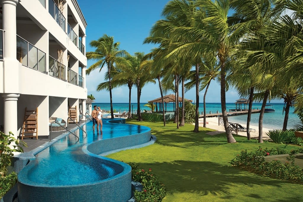 Glistening Waters Hotel