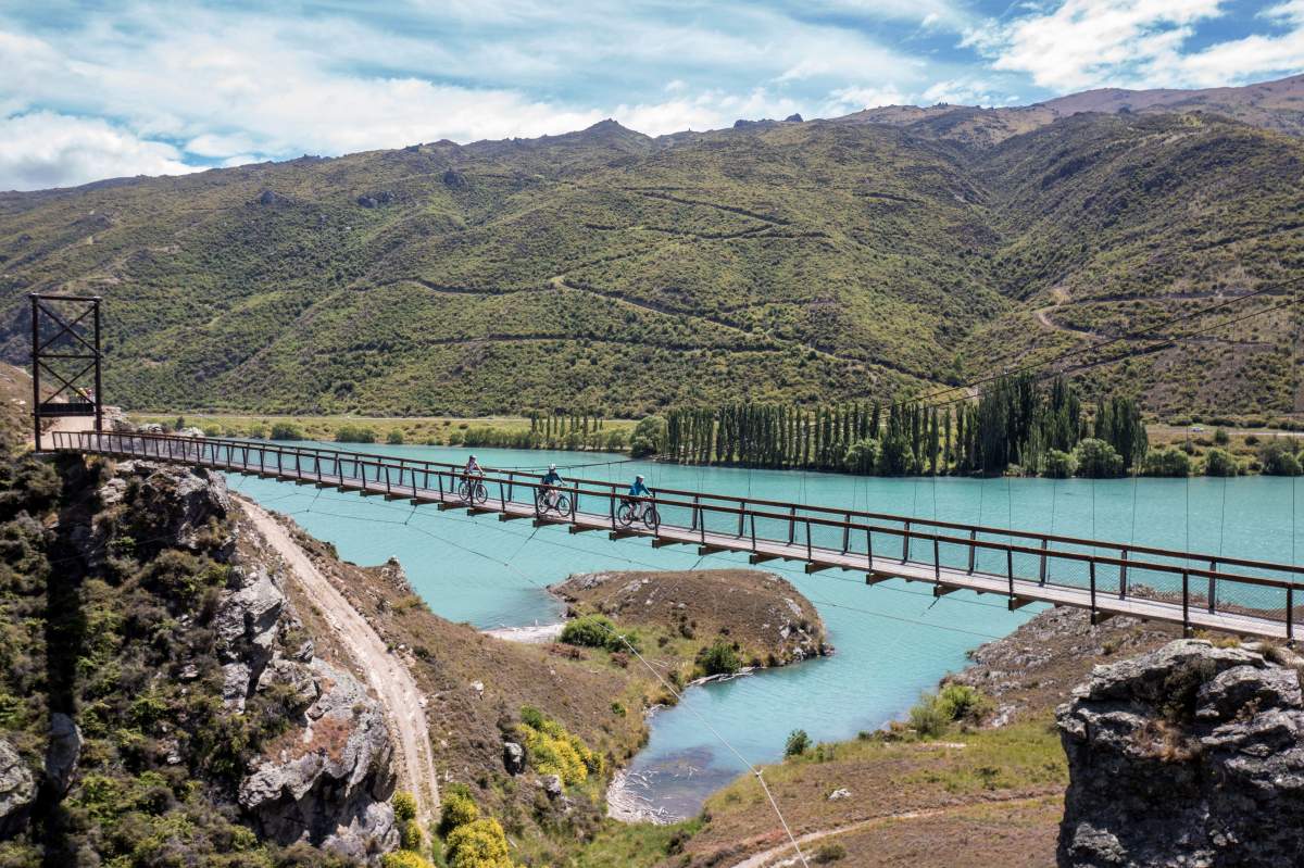Lake Dunstan Trail Bike Hire Overview