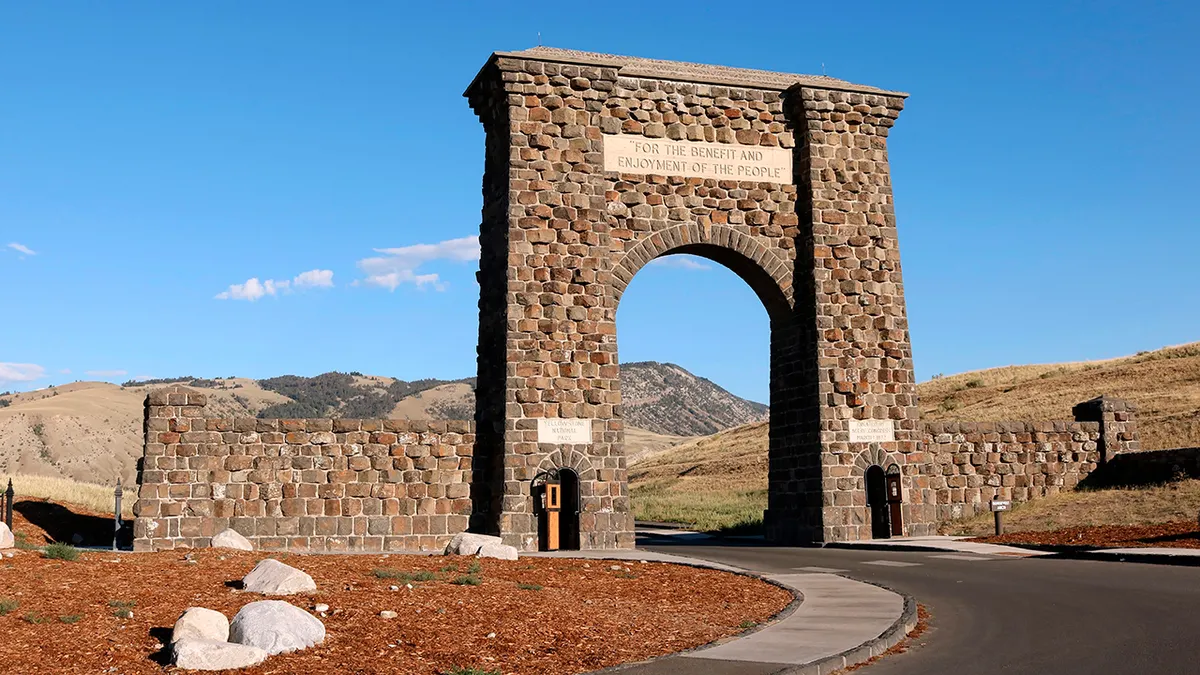 Roosevelt Arch