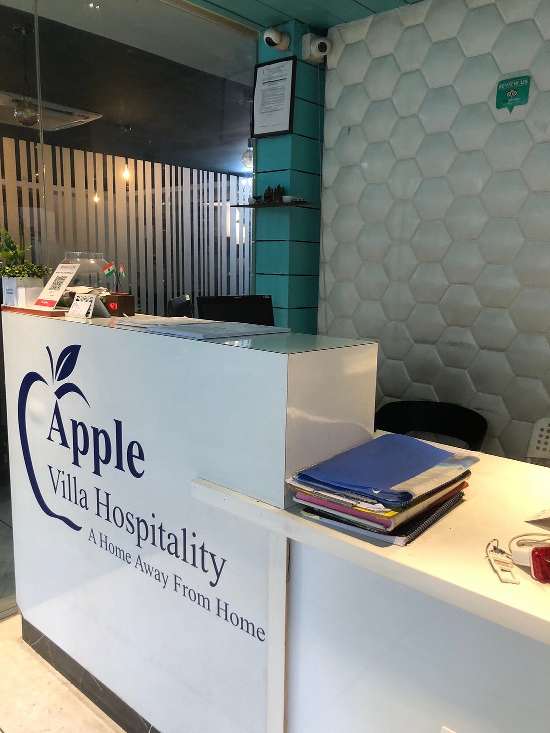 Apple Villa Bath