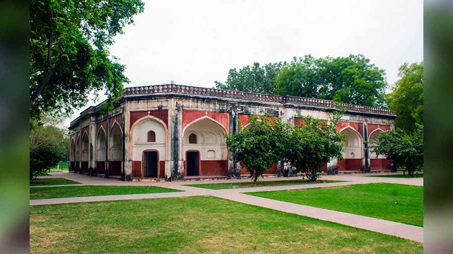 Sunderwala Mahal