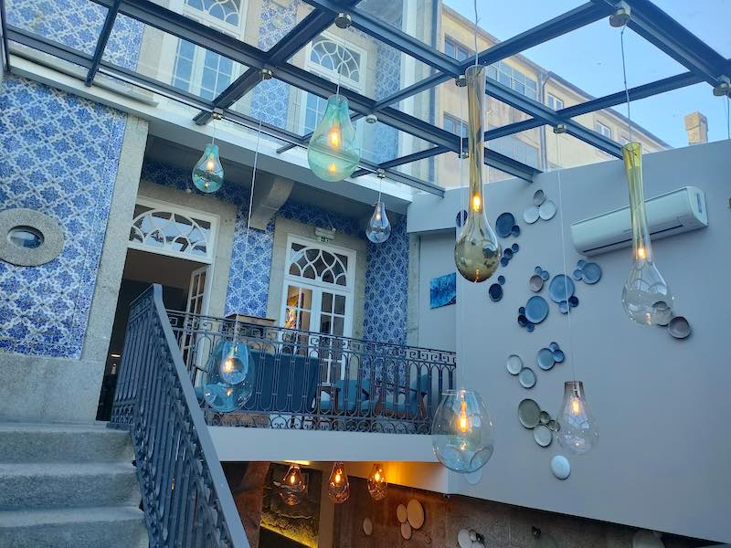 Gallery Hostel Porto