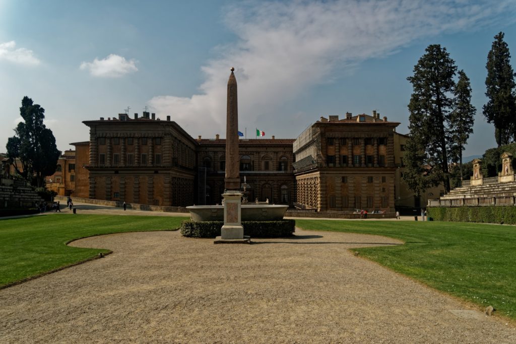 Erkundung der Boboli-Gärten in Florenz