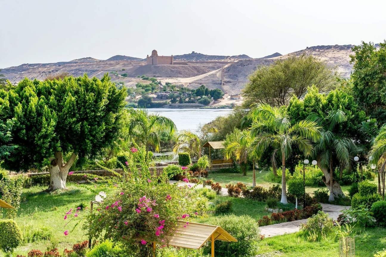 Gardens and Grounds
