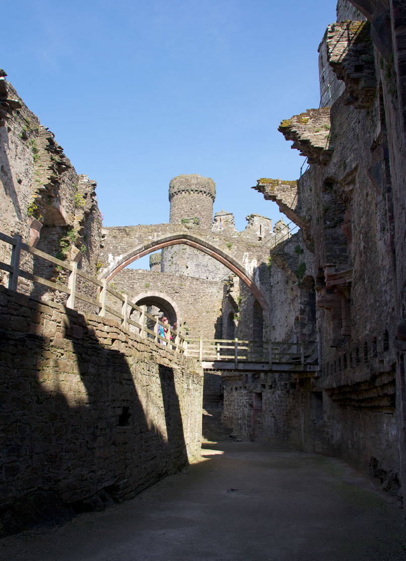 Outer Ward and Great Hall