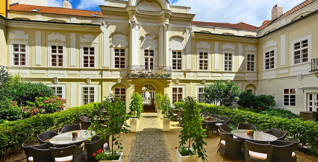 Hotel Pachtuv Palace