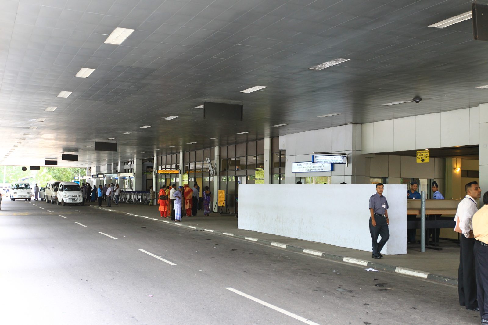 Sri Lanka Airport to Colombo Taxi Price