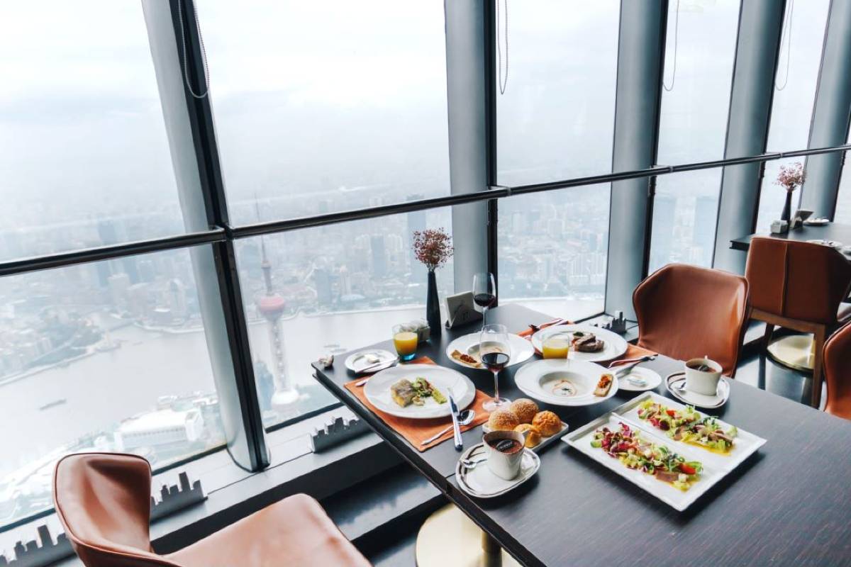 „Café in the Clouds“ 119. Etage