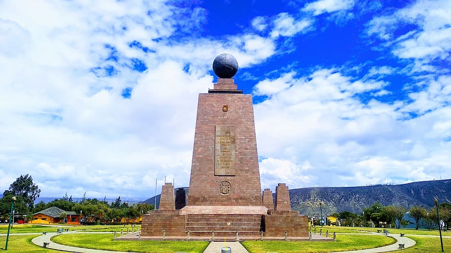 Equatorial Monument