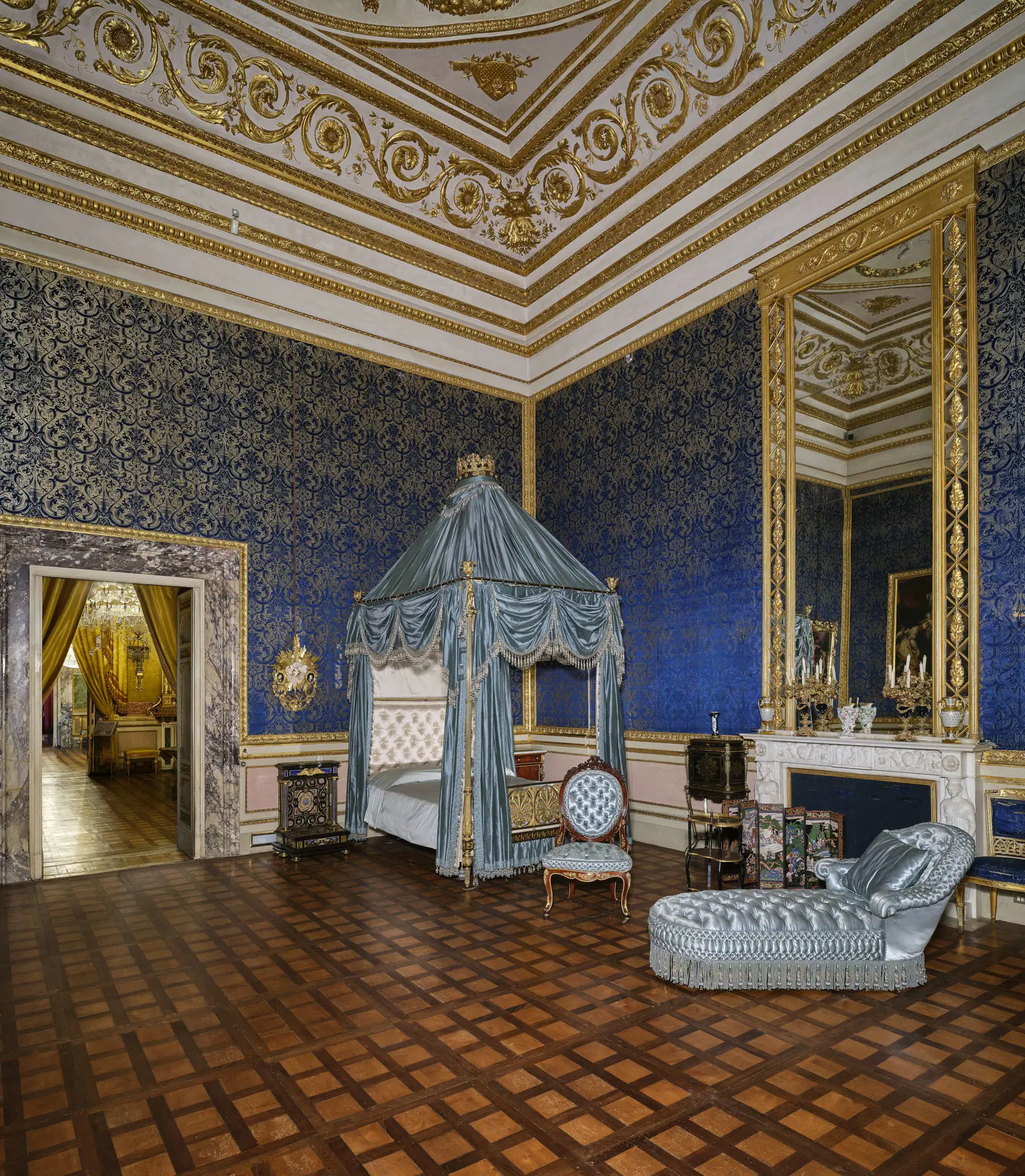 Royal Apartments
