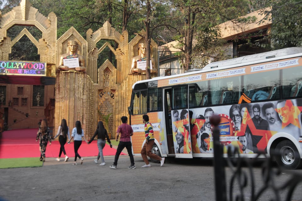 Bollywood Park Live Shows