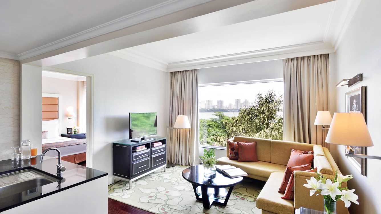Lakeside Chalet Mumbai Marriott Executive Apartments