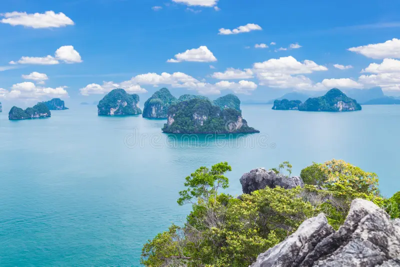 360-Degree Viewpoint Hike