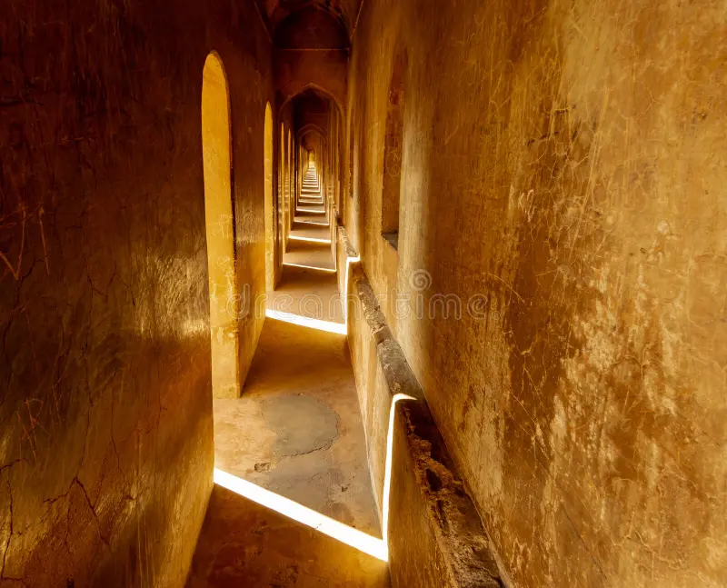 Bhulbhulaiya labyrinth