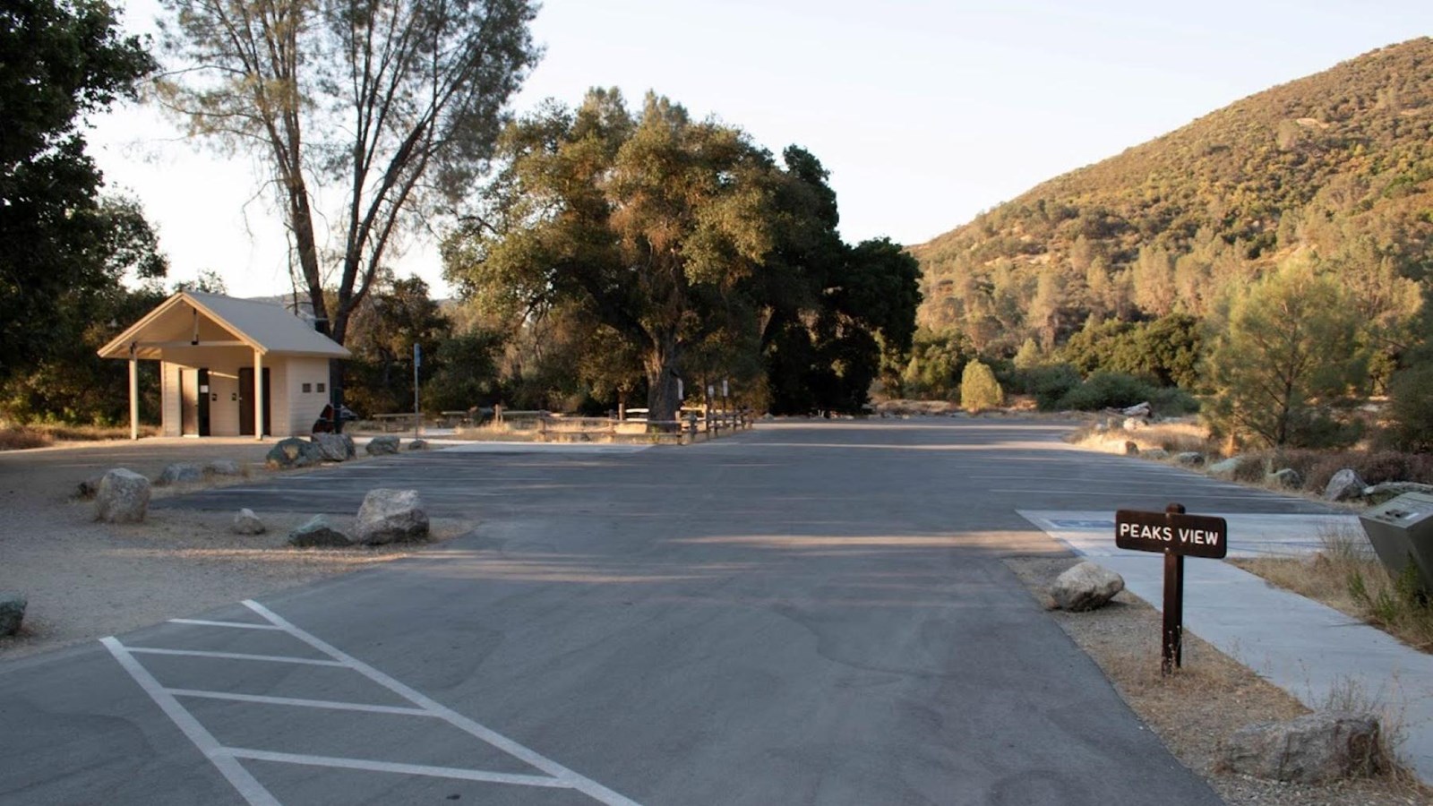 Peaks View Parking Area