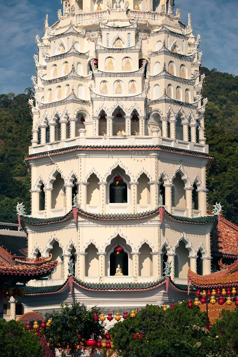 Ban Po Thar Pagoda