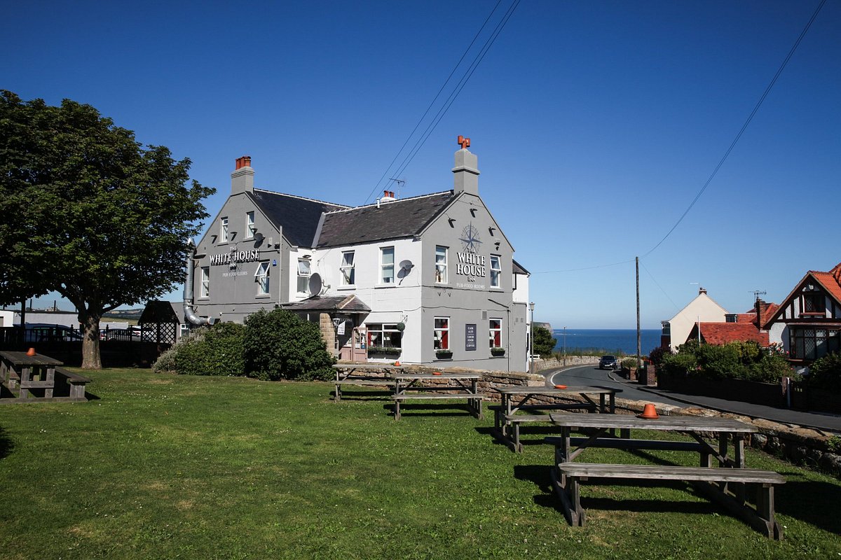 The White House Inn