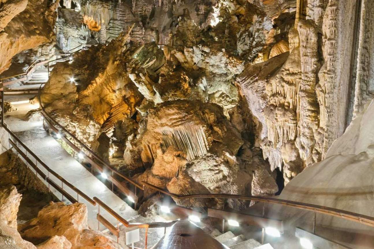 Nerja Cave Museum & VR Room