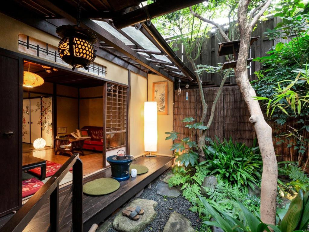 Guesthouse Waraku-an