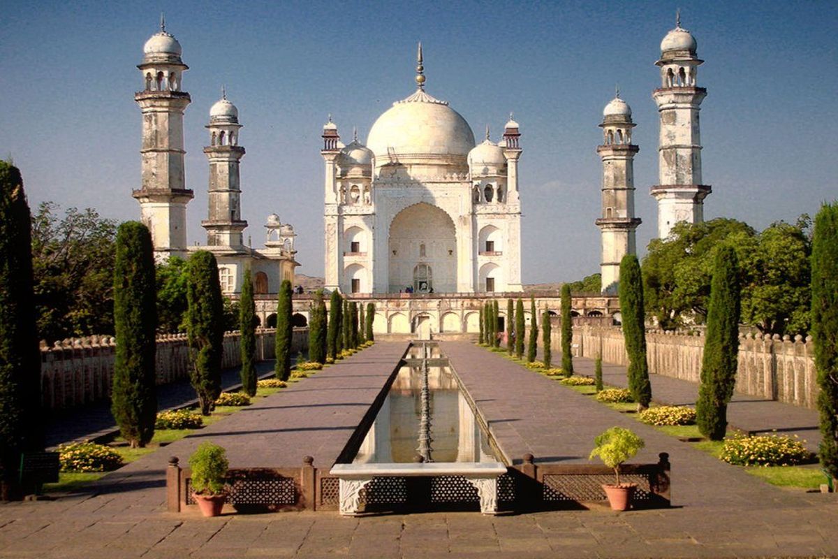 Bibi Ka Maqbara Tours & Tickets