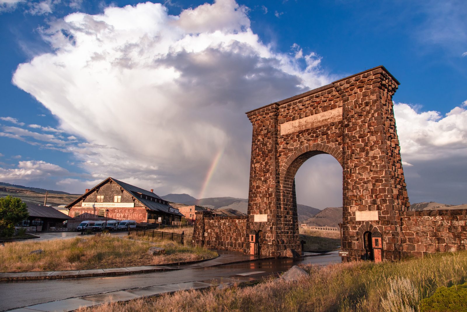 Is Gardiner a Good Base for Yellowstone