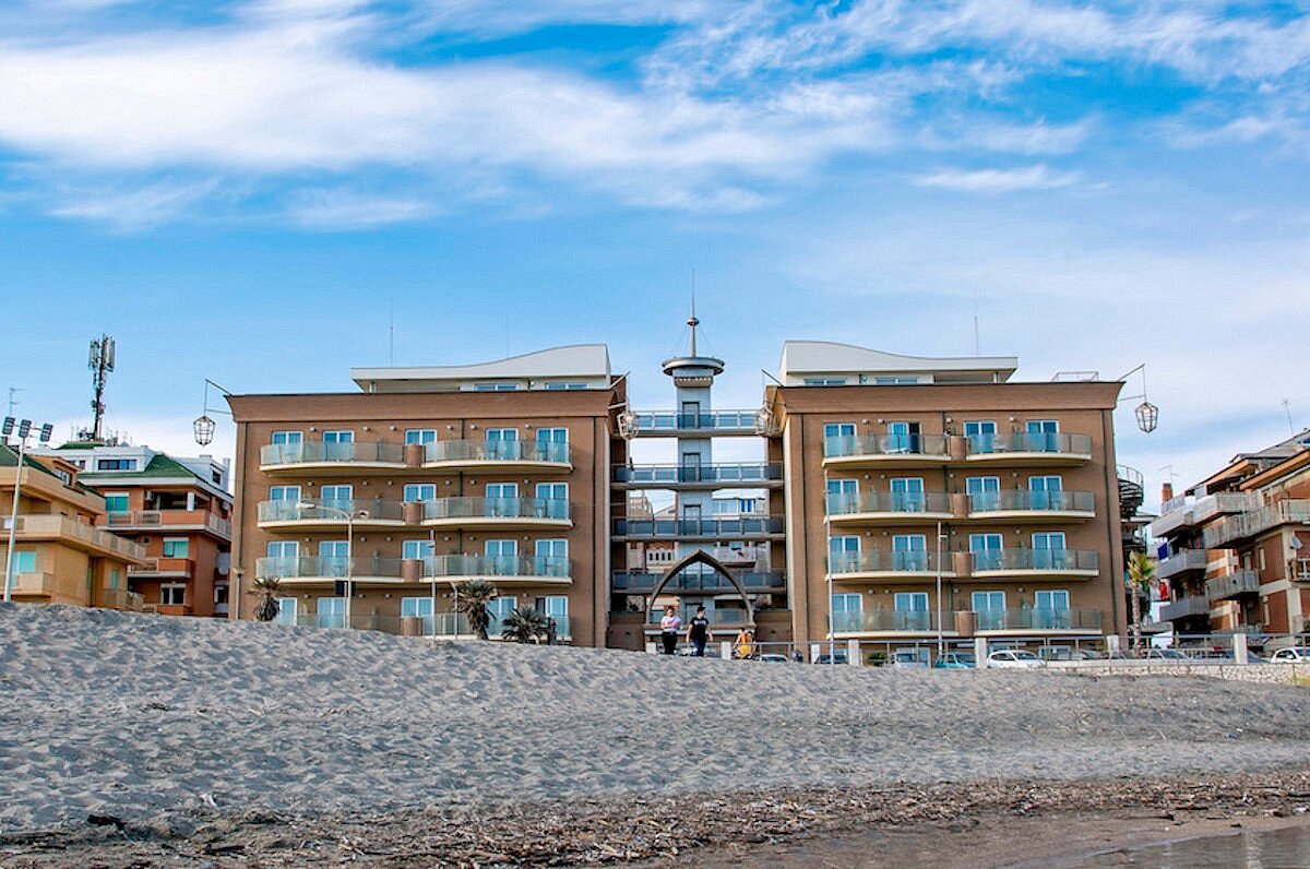 Ostia Lido district hotels