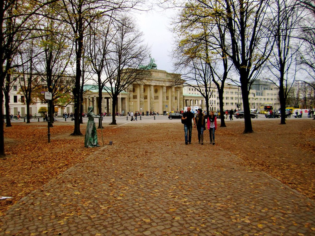 Tiergarten East Side Angle