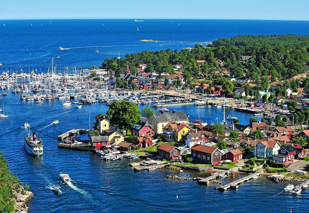 Sandhamn harbor entrance