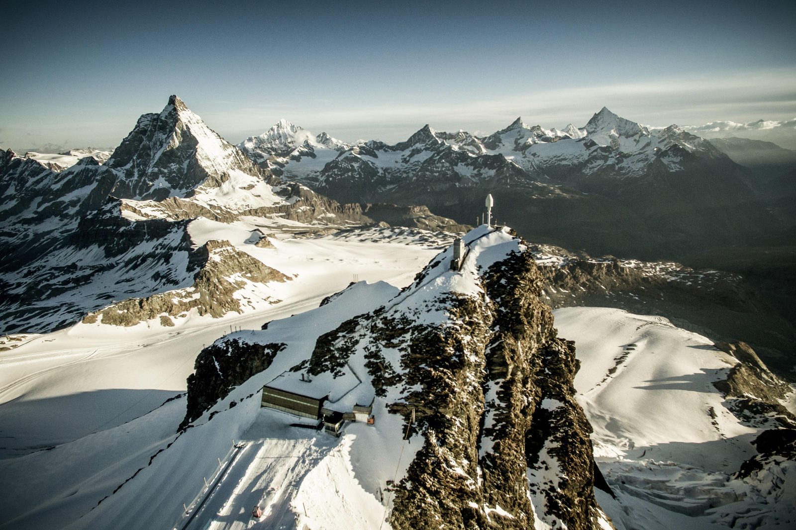 360-Degree Viewing Platform
