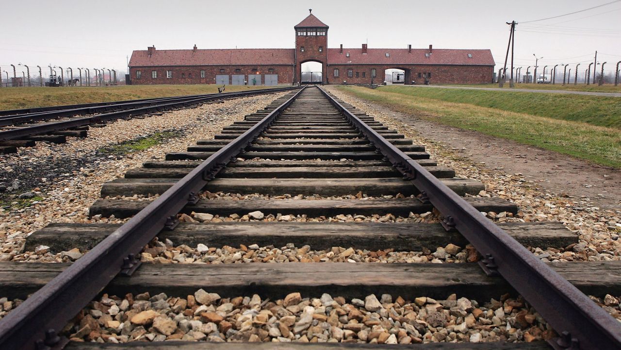 Birkenau Gatehouse