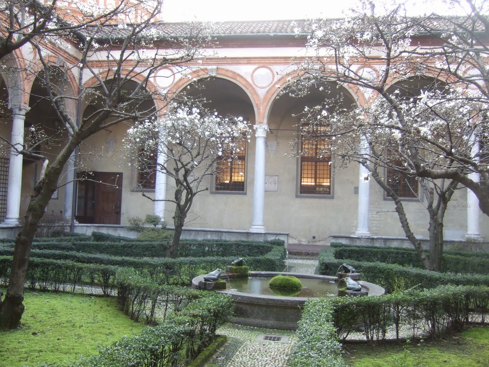 Cloister of the Frogs