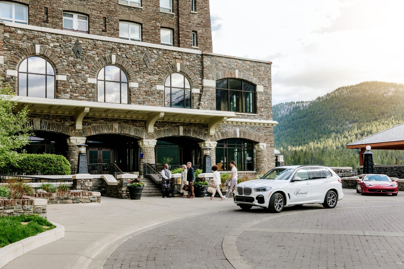 Calgary Airport to Banff Private Transfer