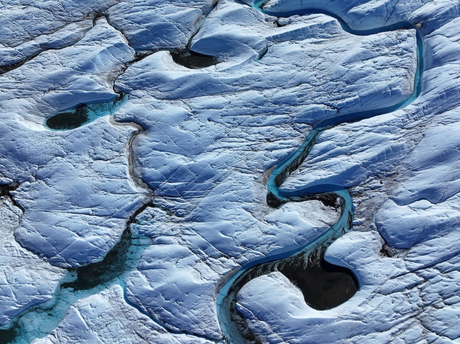 Meltwater Stream Banks