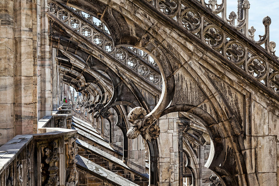 Flying Buttresses