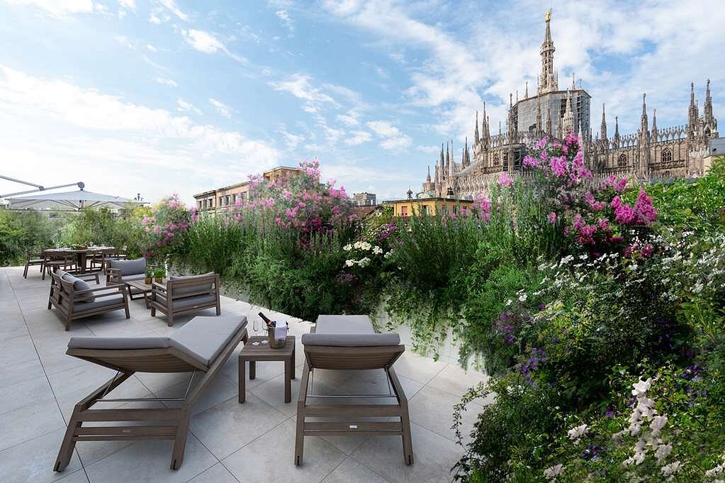 Rosa Grand Milano