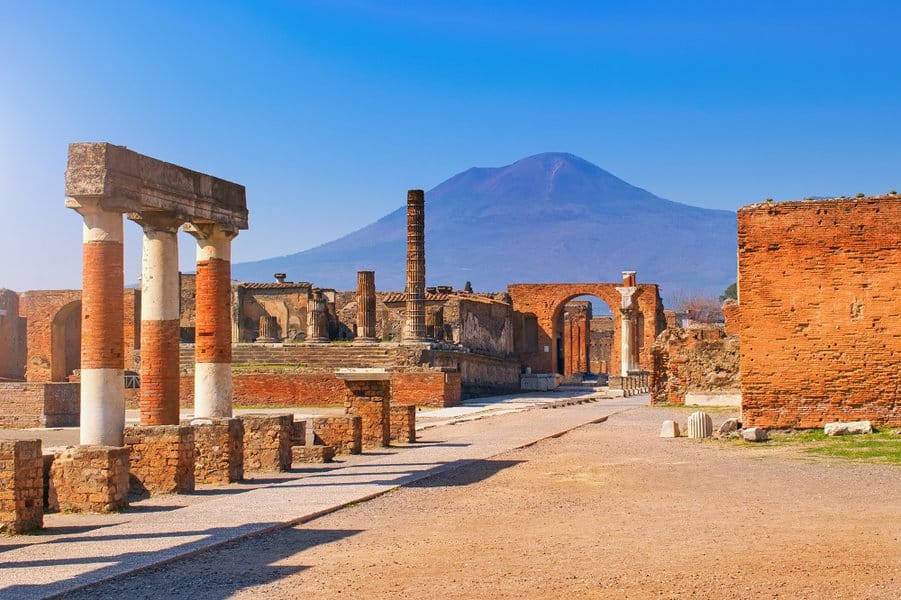 Pompeii Hotels