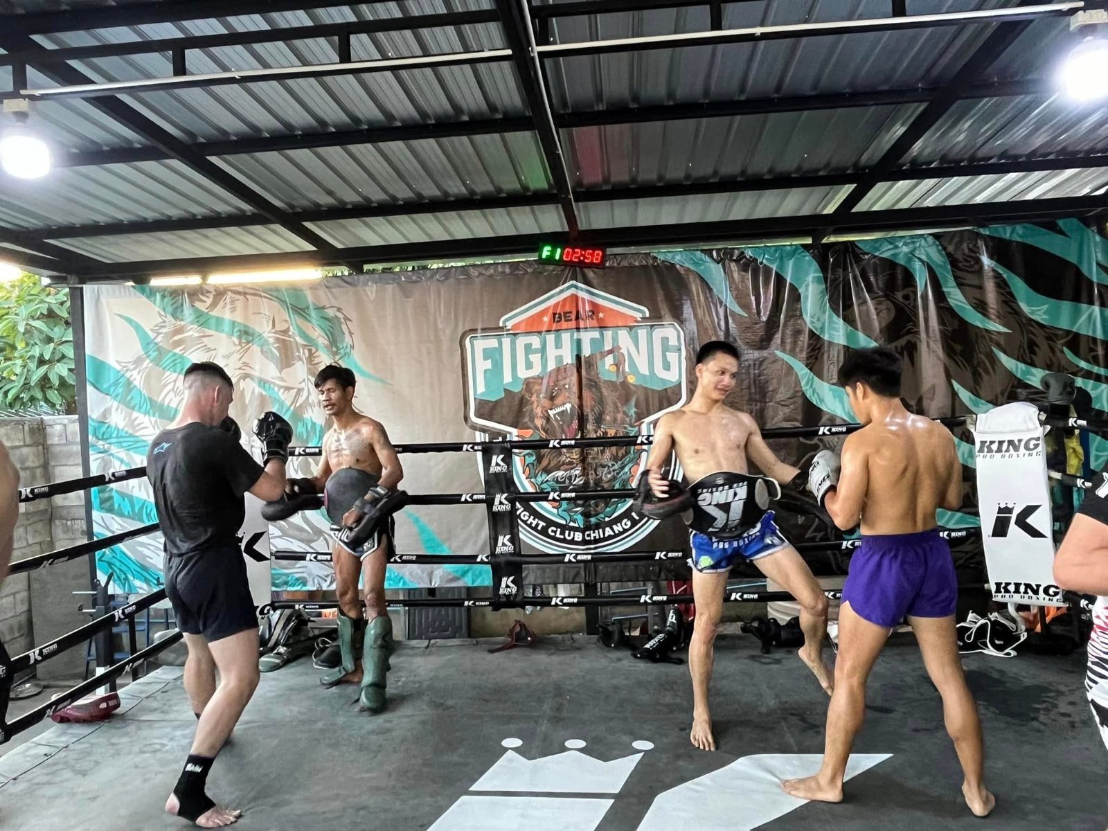 The Ring Center Mat