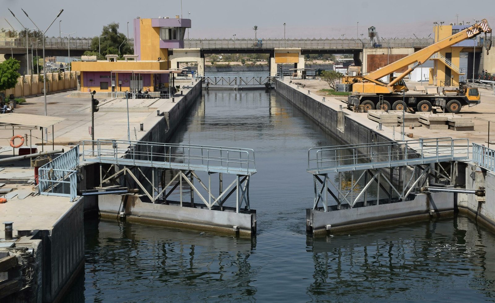 Esna Lock Crossing
