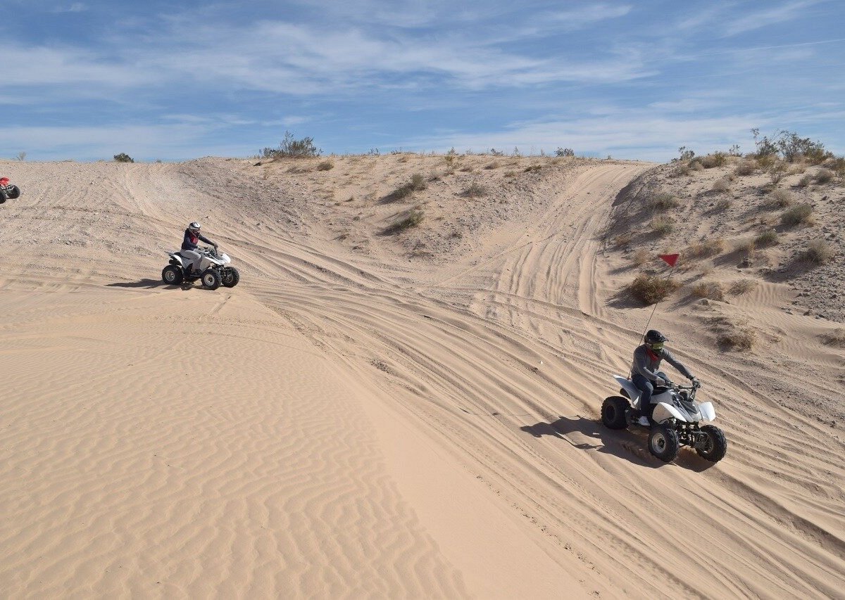 Nellis Dunes Grat