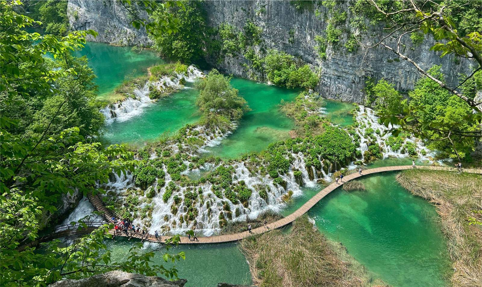 Plitvice Lakes Day Trip From Split