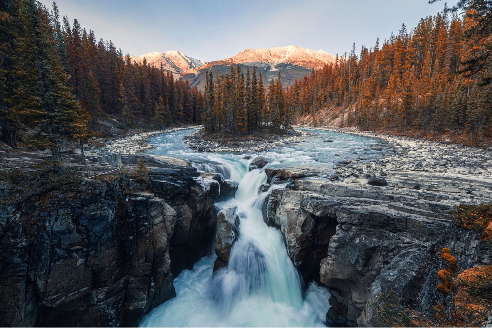 Sunwapta Falls