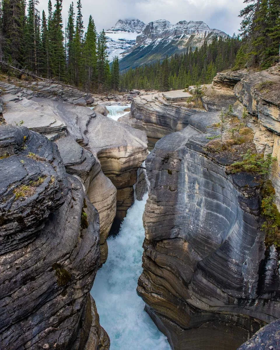 ;Mistaya Canyon