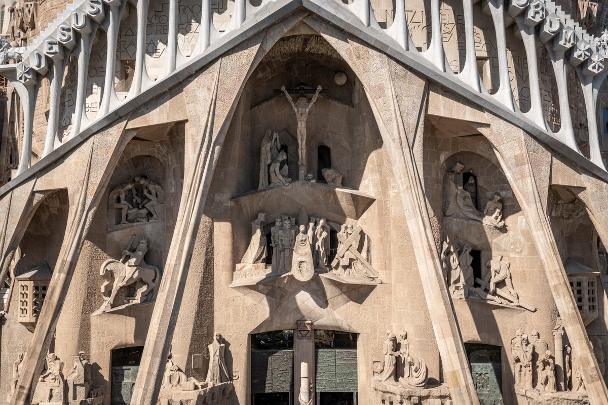 Passion Facade