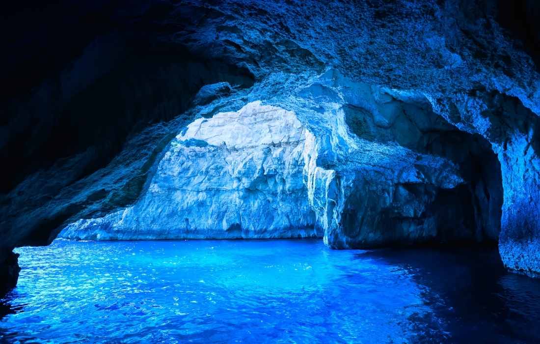 Underwater Arch