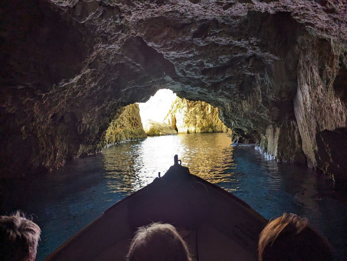 Grotta Azzurra Entrance