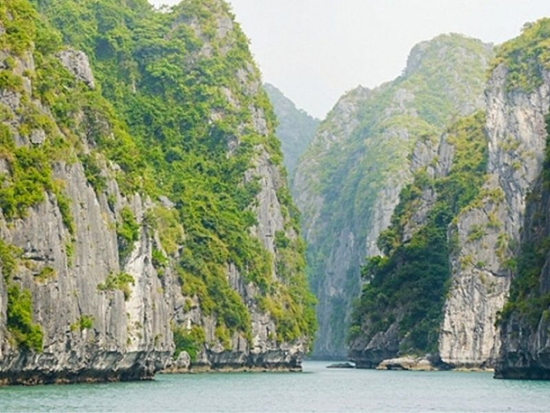 Kayaking at Ao Ech Lagoon