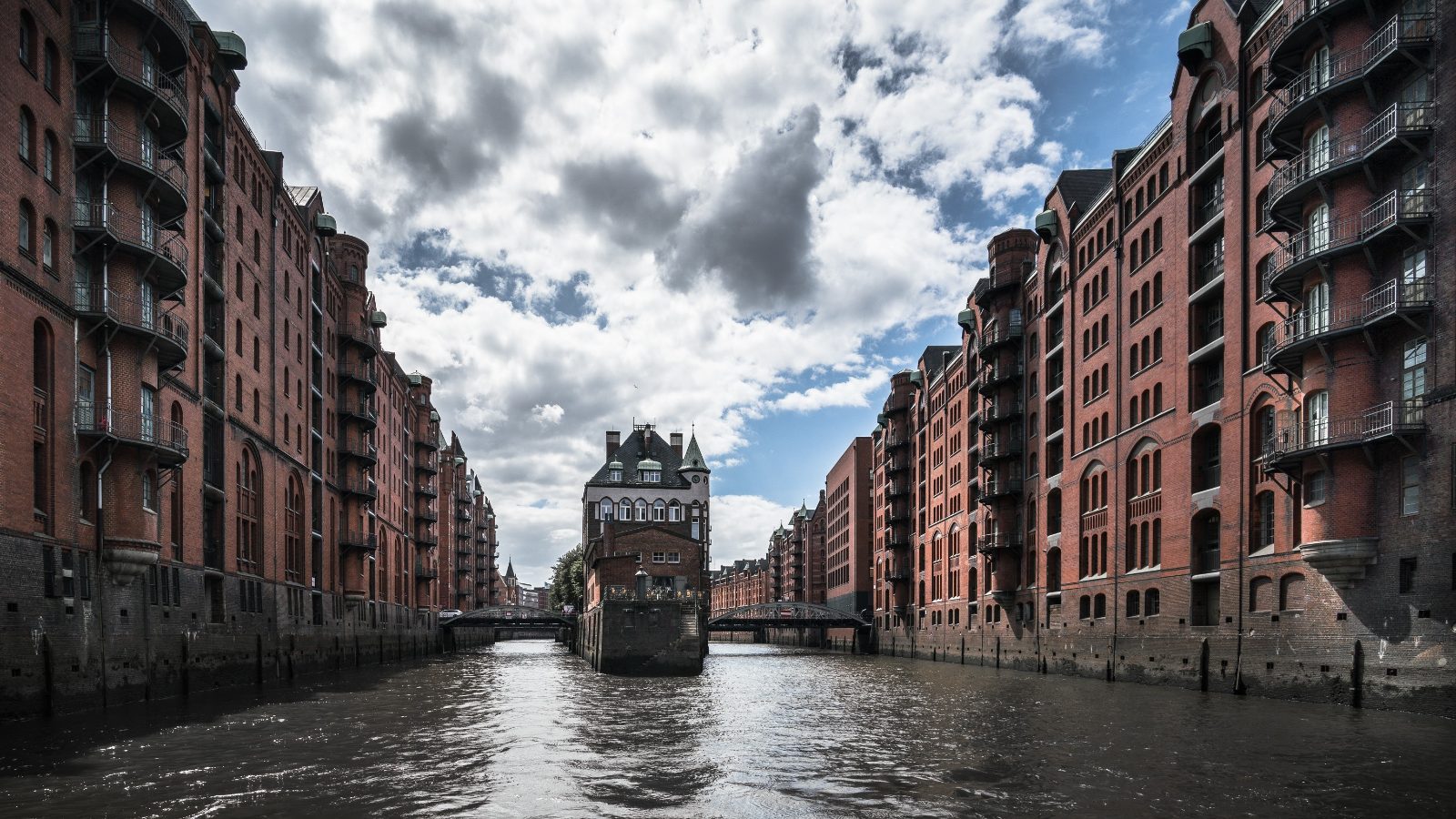 Hamburg Port Boat Tour